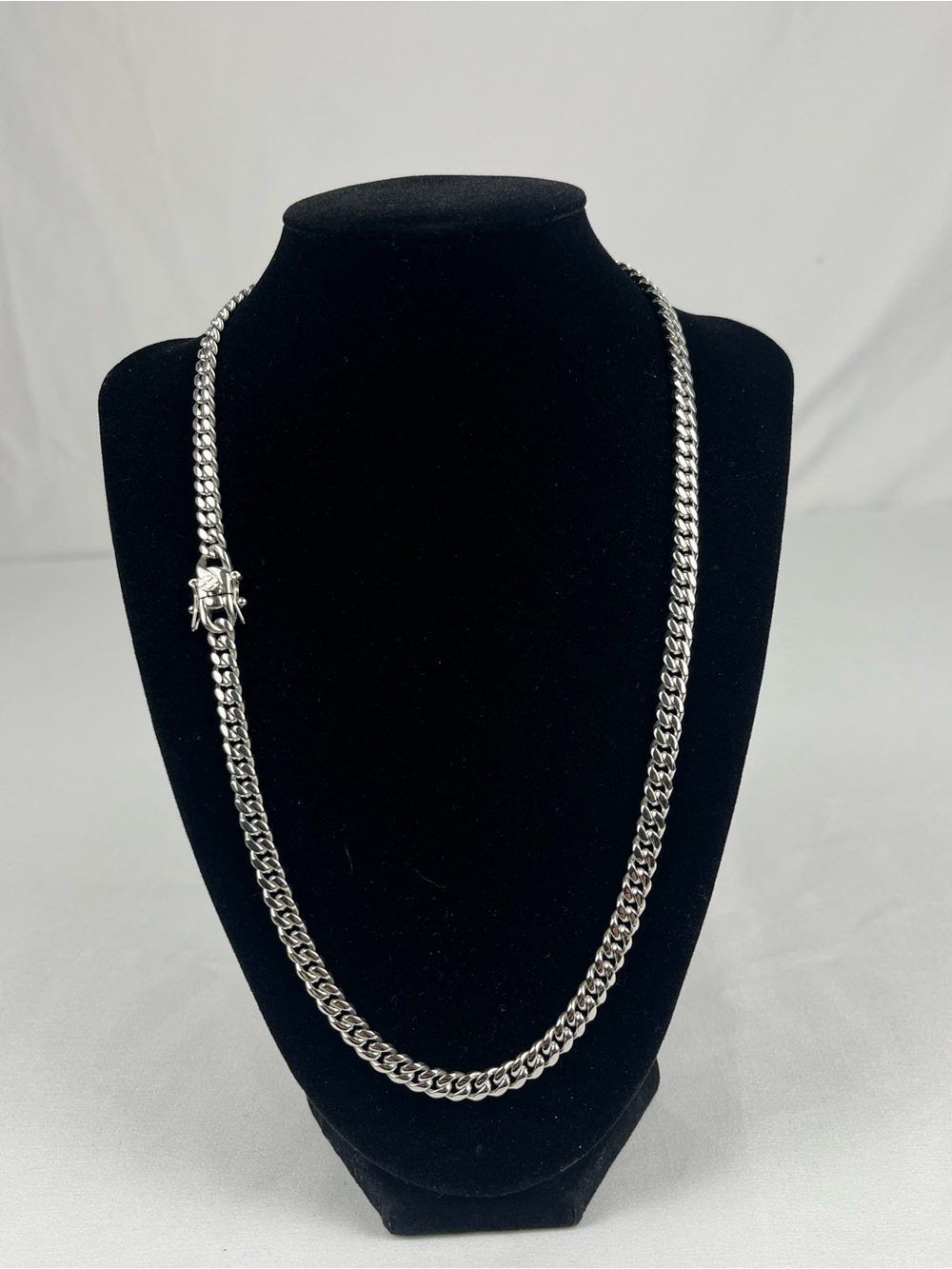 6mm Cuban Link Chain Necklace 22” Silver Tone Stainless Steel
